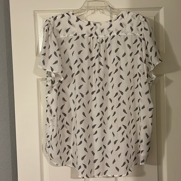 Monday Fun short sleeve blouse 2X - Picture 5 of 6